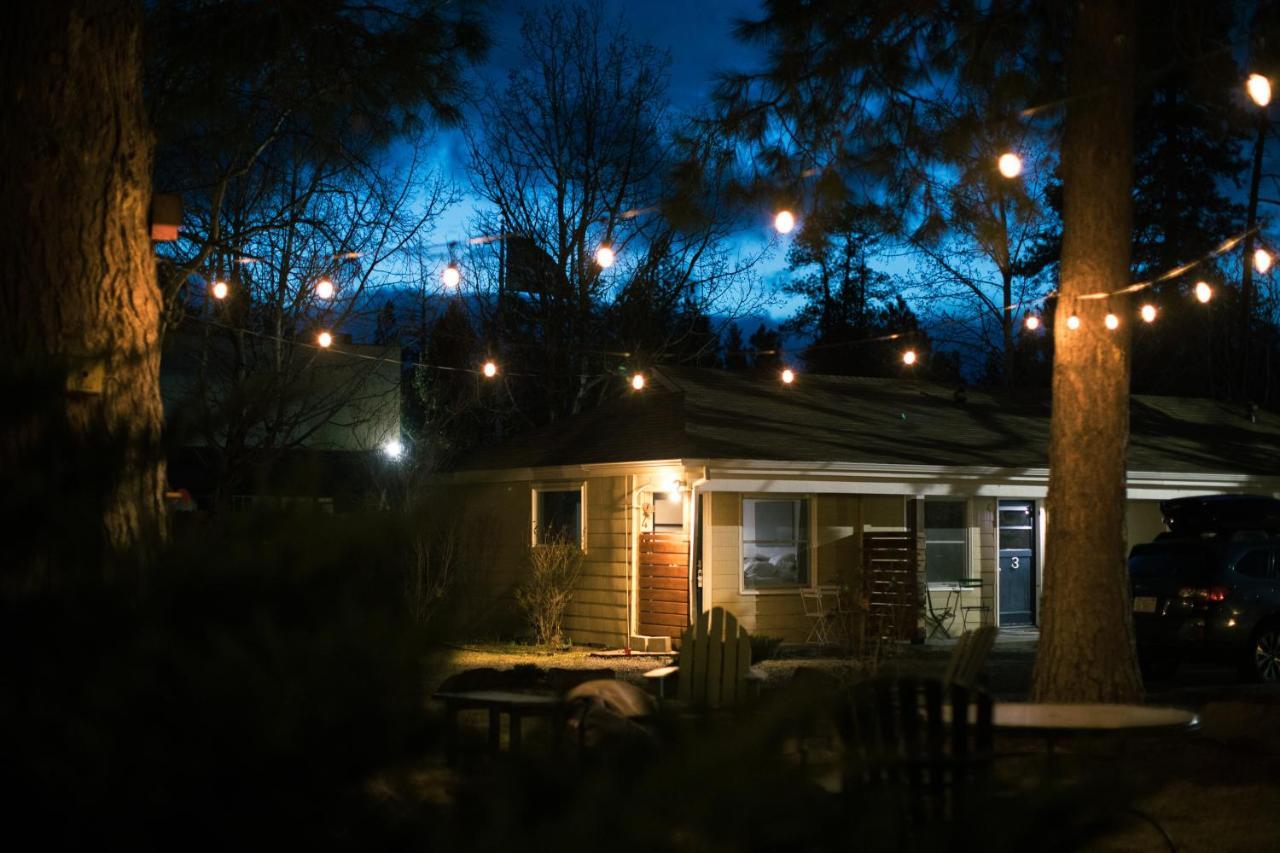 Left Coast Lodge - Pet Friendly Sisters Exterior photo